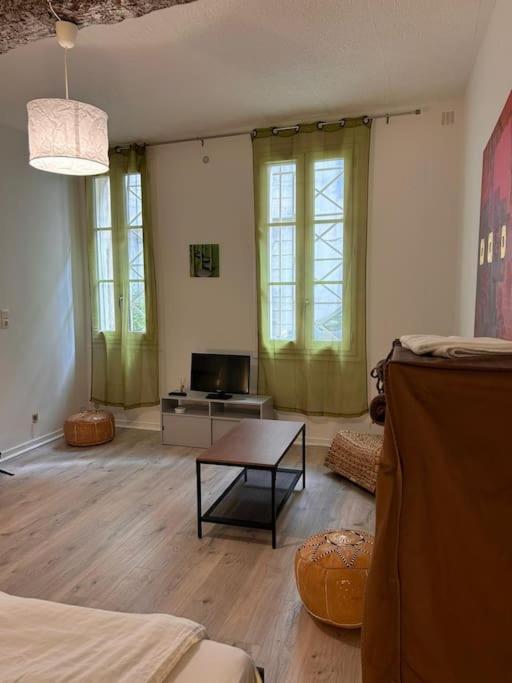 L'Incontournable Apartment Avignon Exterior photo